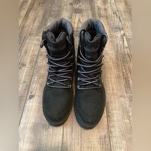 NWOT Women’s Timberland Size 7 Courmayeur Valley Lace-Up Waterproof Boots